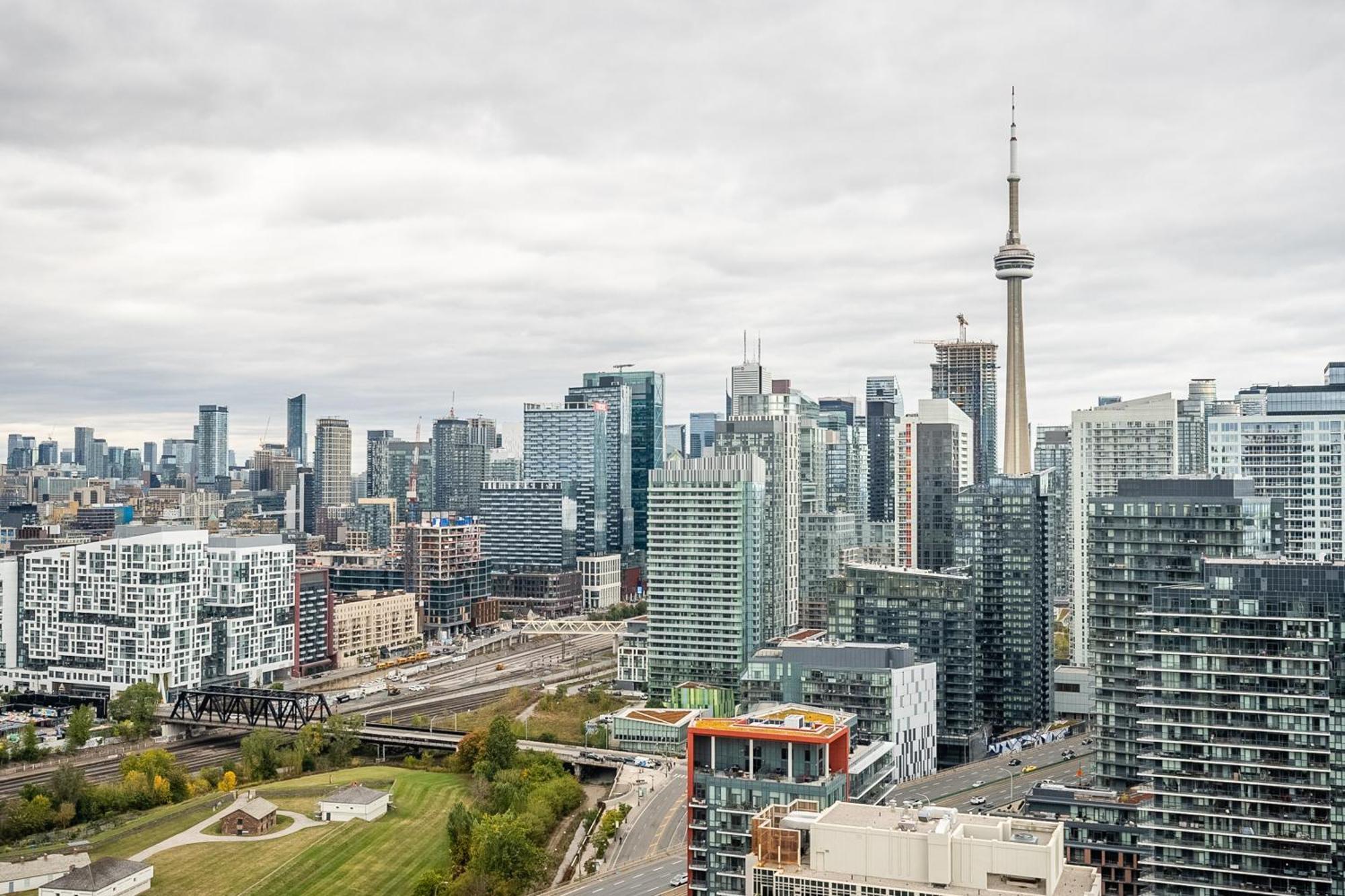 Rivetstays - The Neptune Toronto Luaran gambar