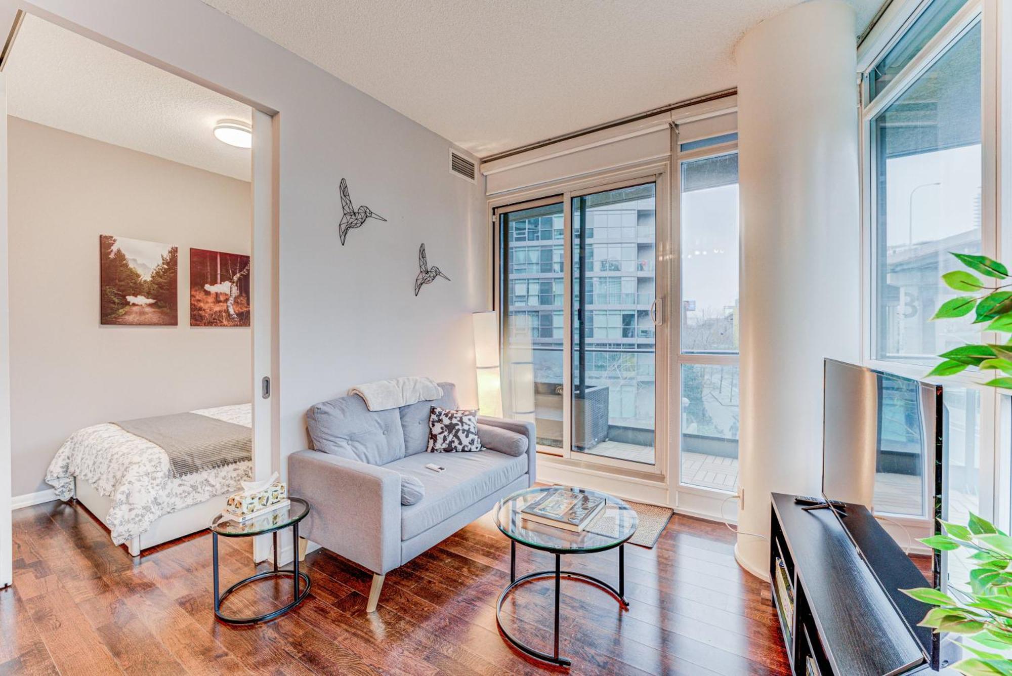 Rivetstays - The Neptune Toronto Luaran gambar