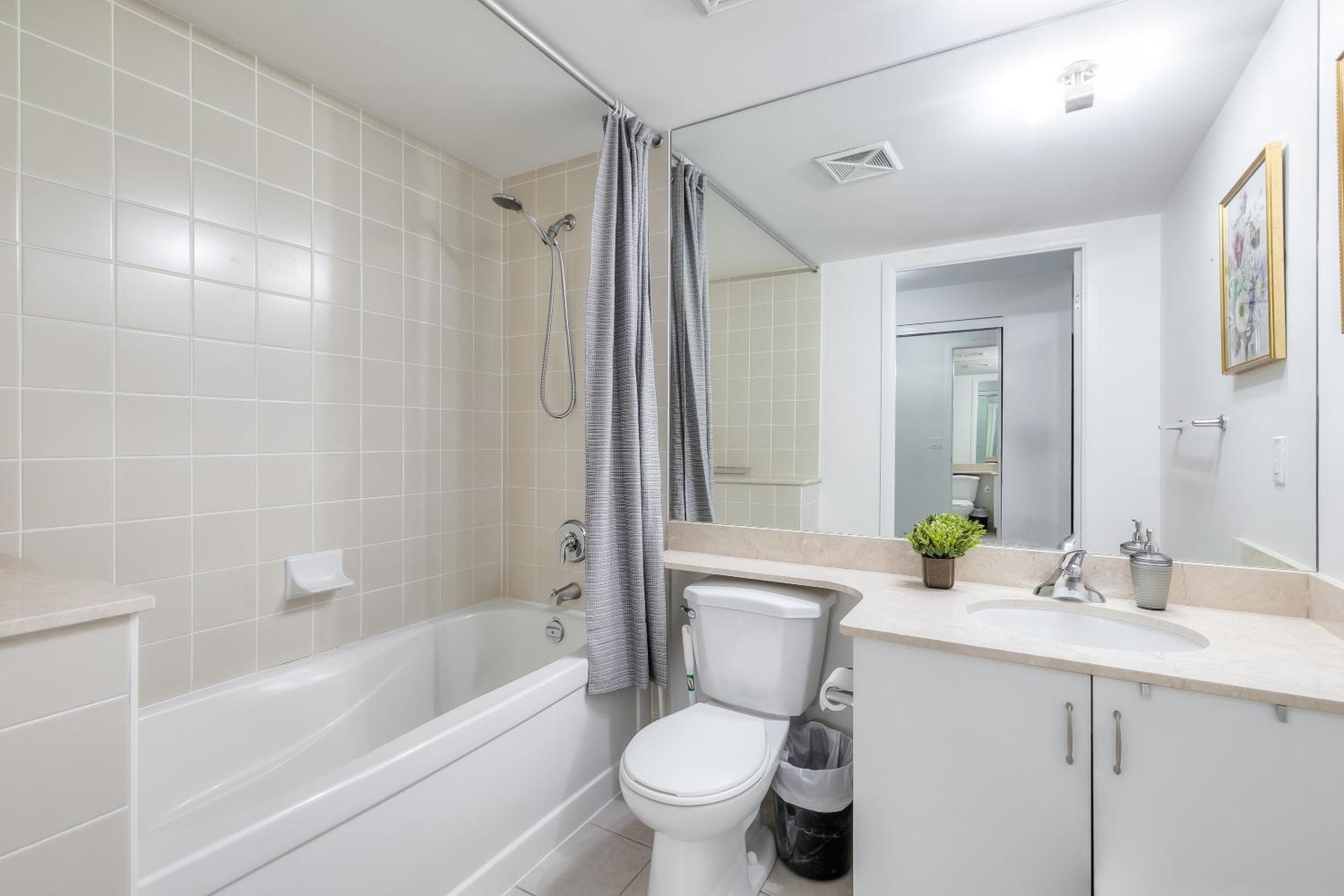 Rivetstays - The Neptune Toronto Luaran gambar