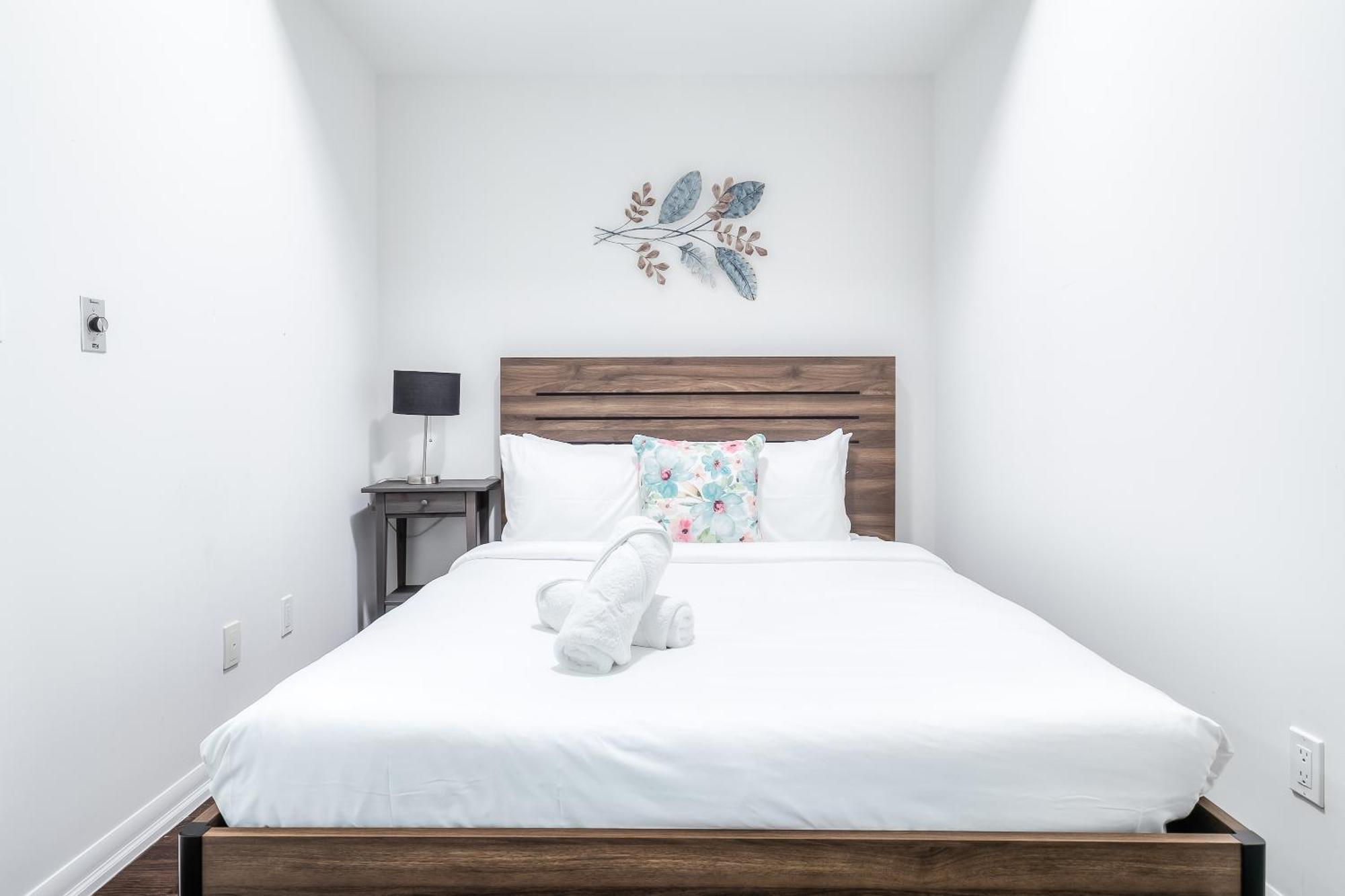 Rivetstays - The Neptune Toronto Luaran gambar