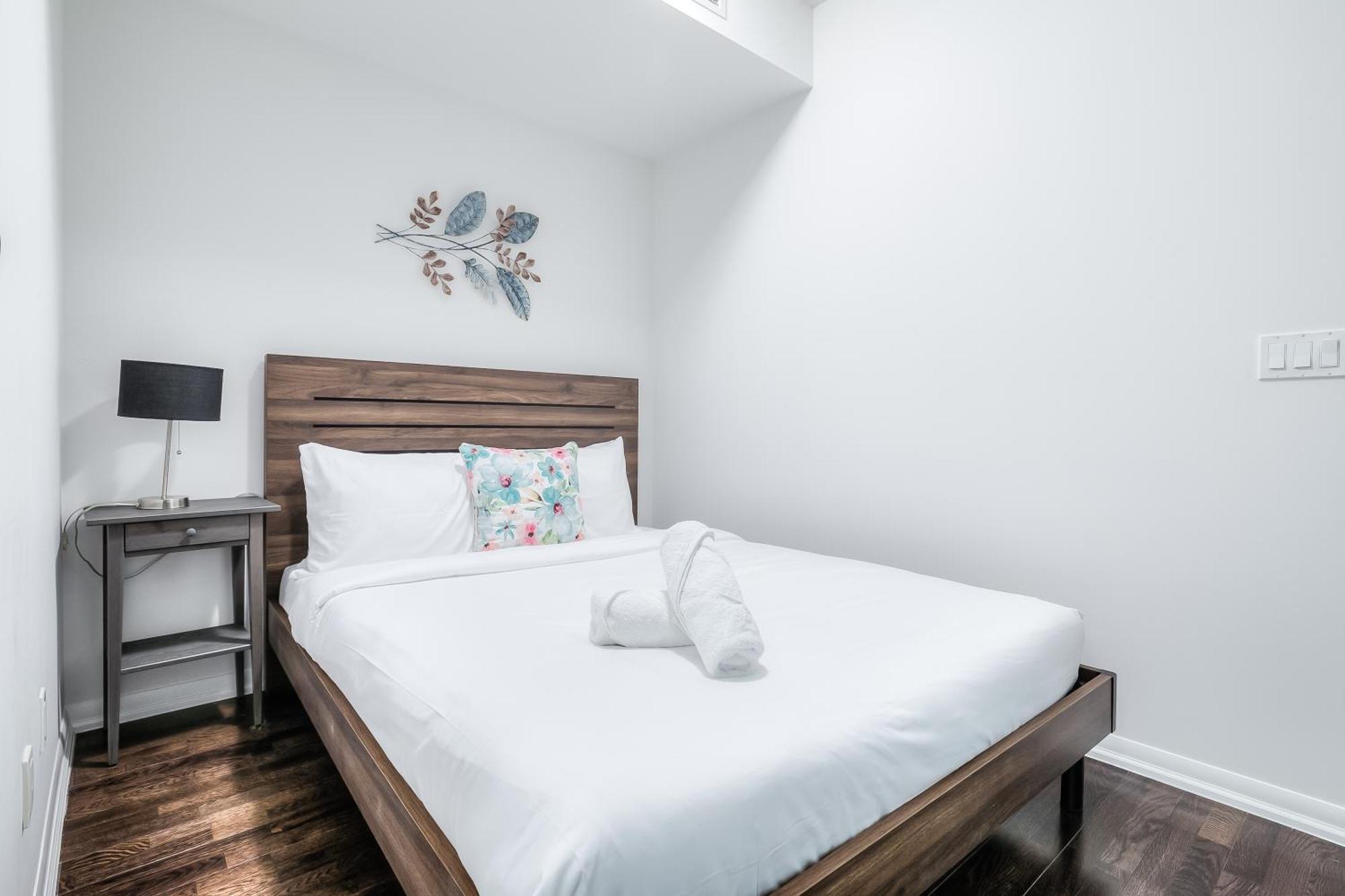 Rivetstays - The Neptune Toronto Luaran gambar